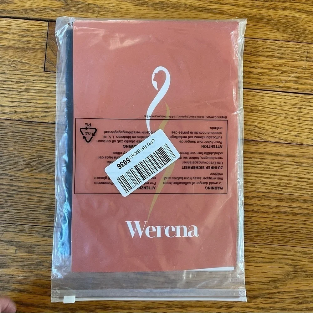 NEW Werena Shapewear Shorts Tummy Control Black Medium NWT